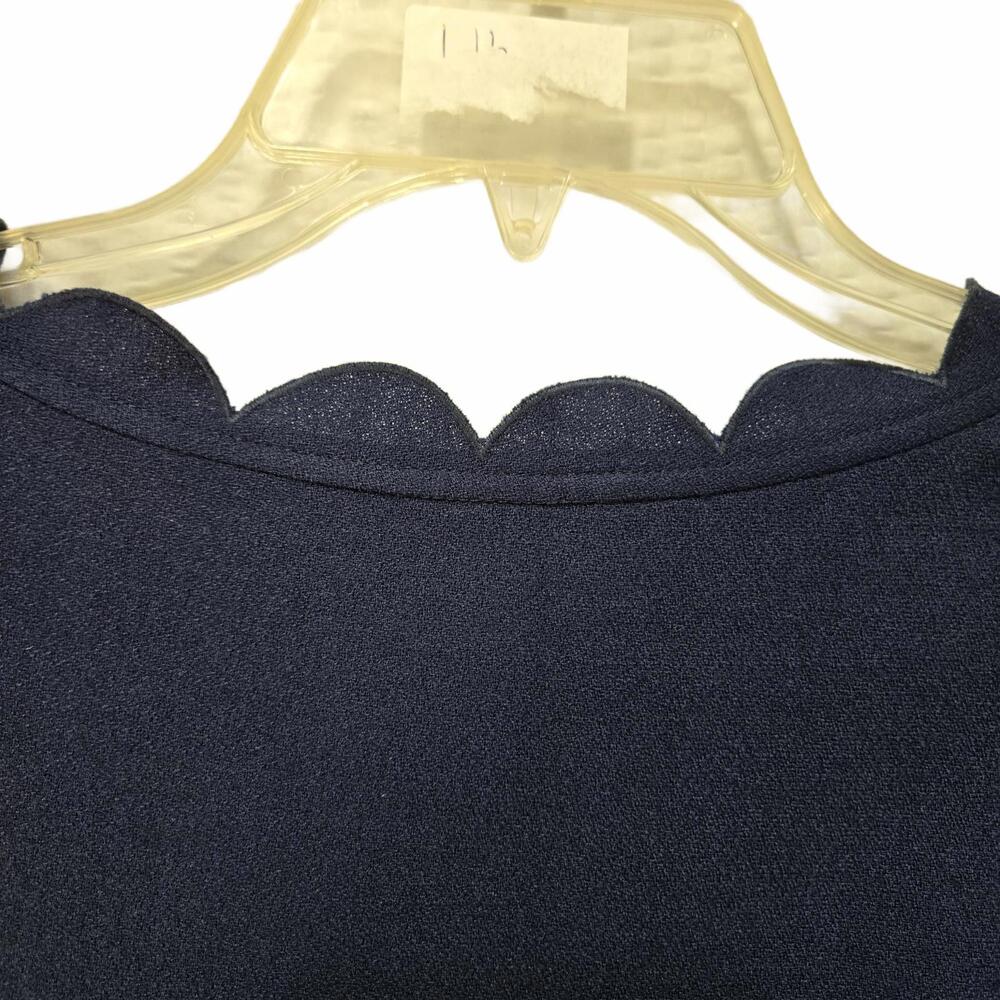 Boden Navy 100% Wool Scalloped Sheath Dress Size US 4R UK 8R Professional Work - Picture 5 of 9
